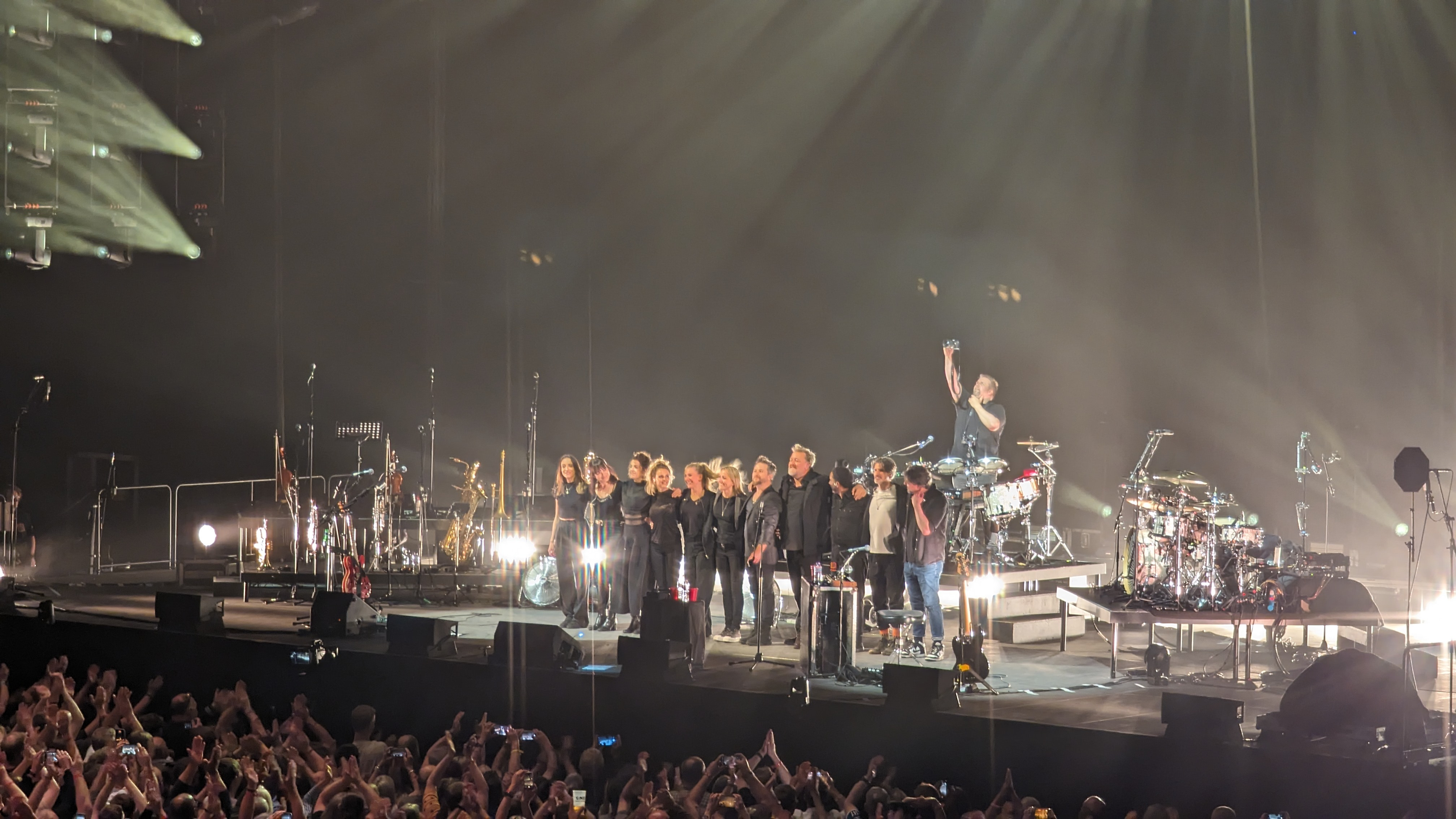 PXL 20240514 215449237 RAW 01 COVER