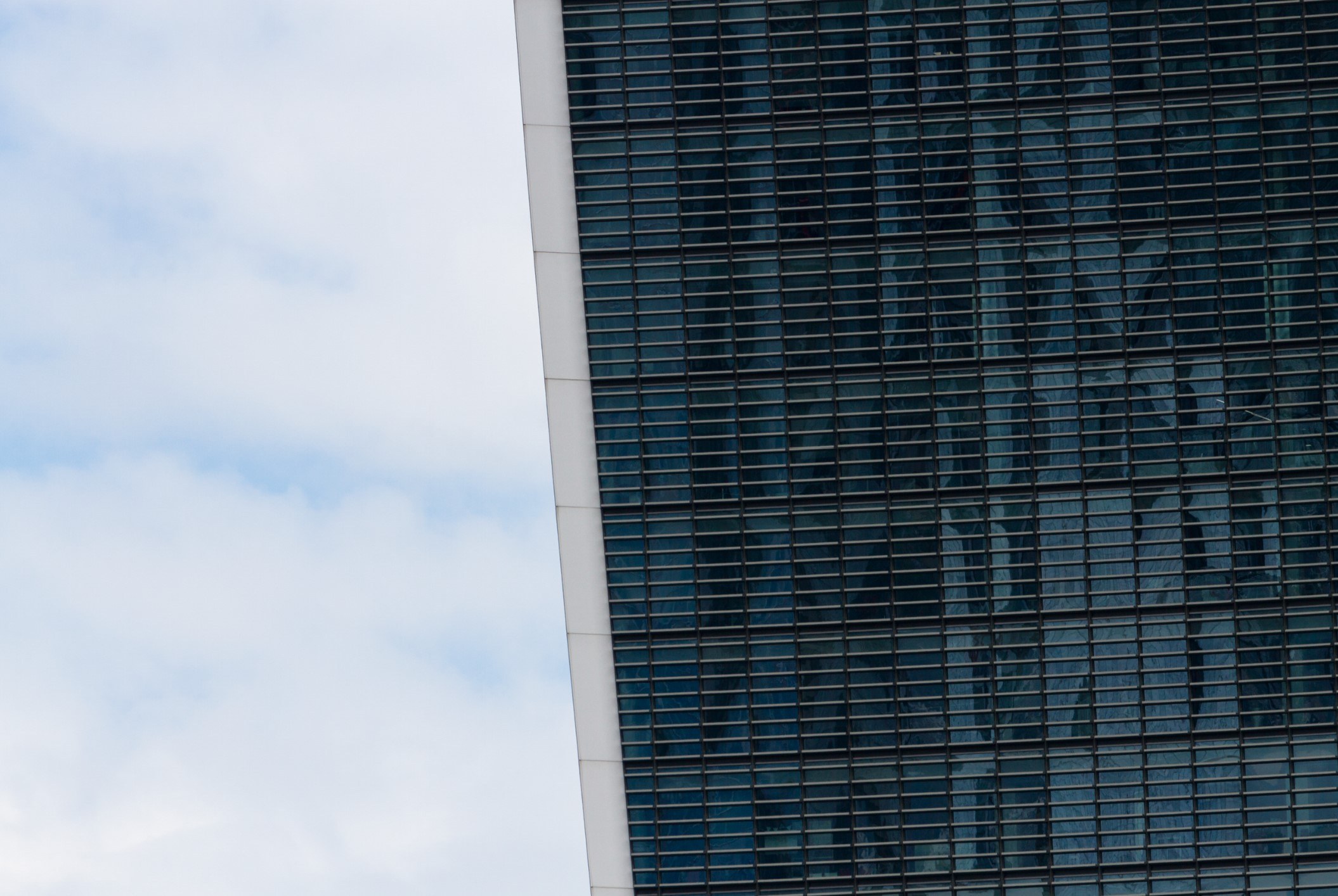 Walkie talkie colour